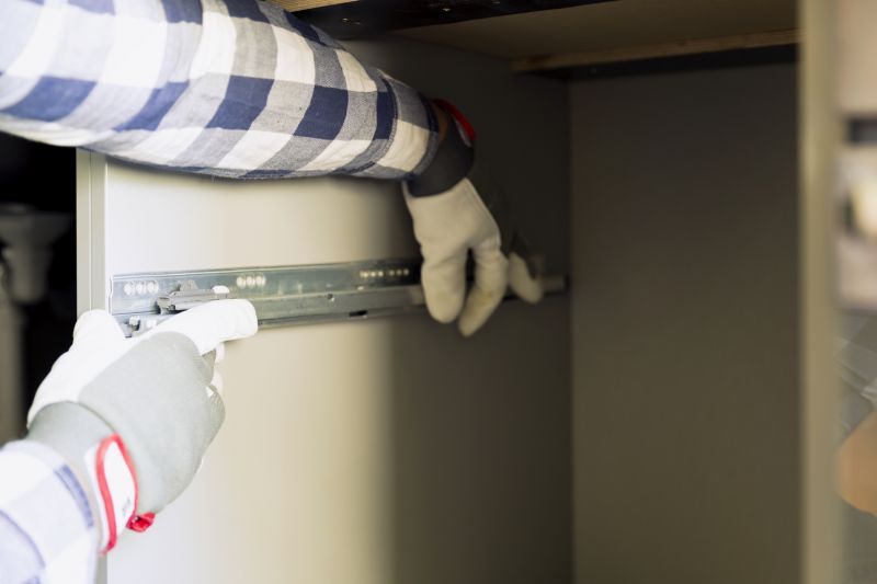 Kitchen Drawers Installation
